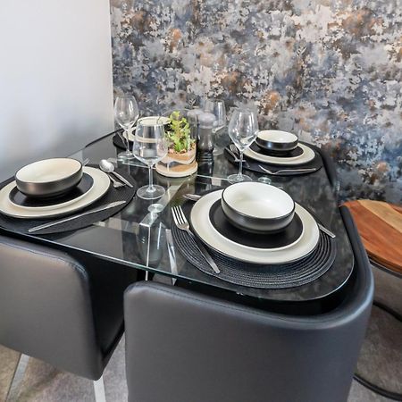 Вилла Relaxing Town Centre House - Perfect For Exploring Шрусбери Экстерьер фото